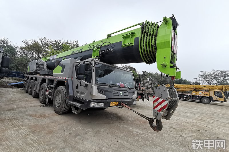 中联重科ZLJ5552JQZ110H起重机整机外观