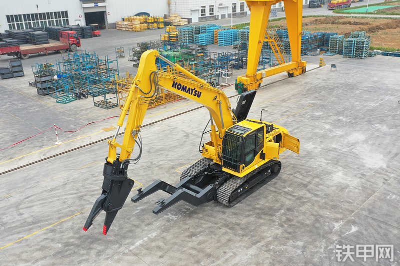 小松PC210-8M0汽车拆解机挖掘机整机外观