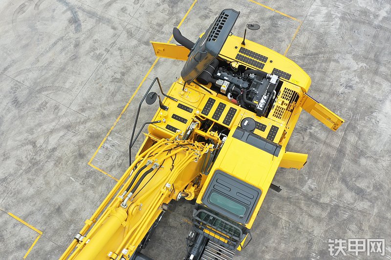 小松PC210-8M0汽车拆解机挖掘机整机外观