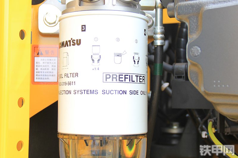 小松PC270-8挖掘机局部