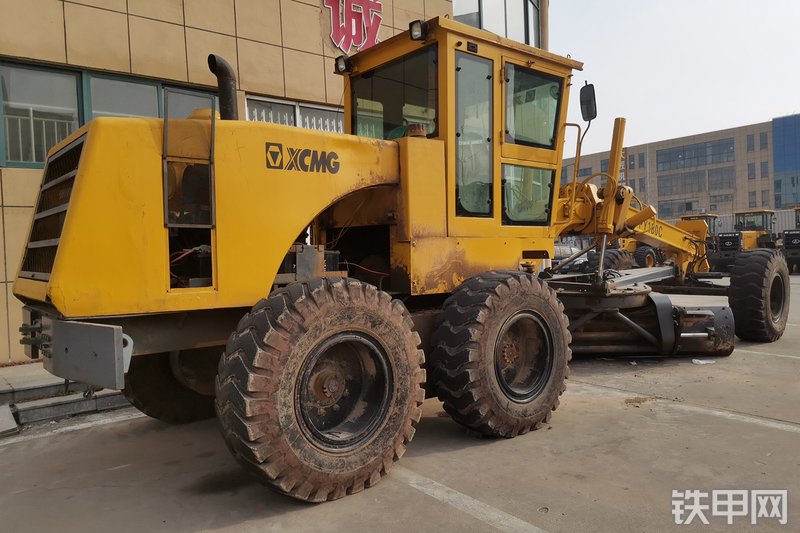 徐工py180g平地机