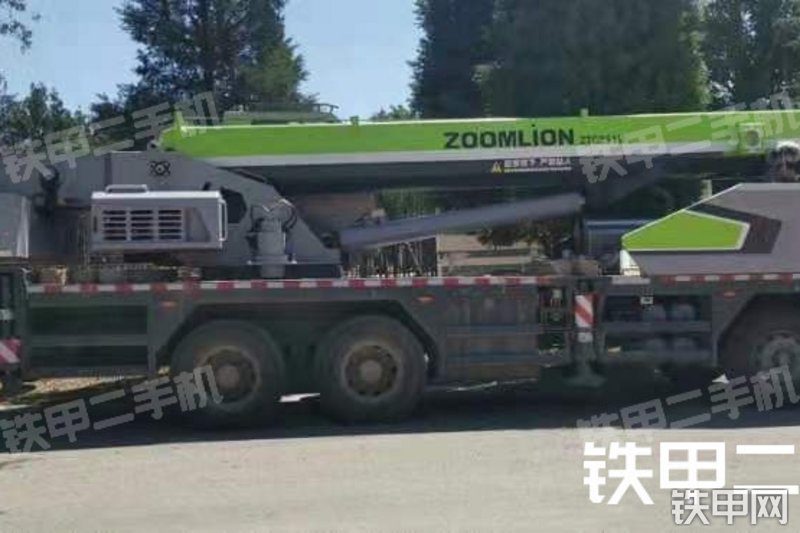 中联重科zlzk11汽车起重机