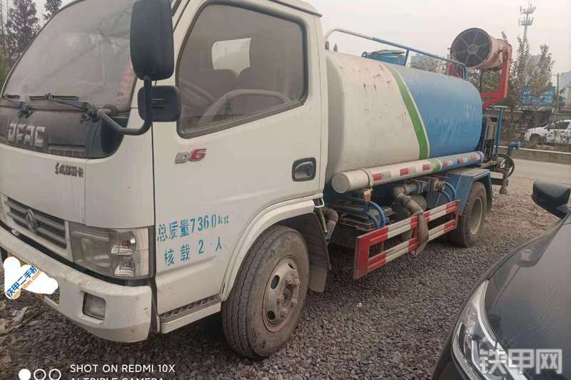 东风eq1070sj3bdf洒水车