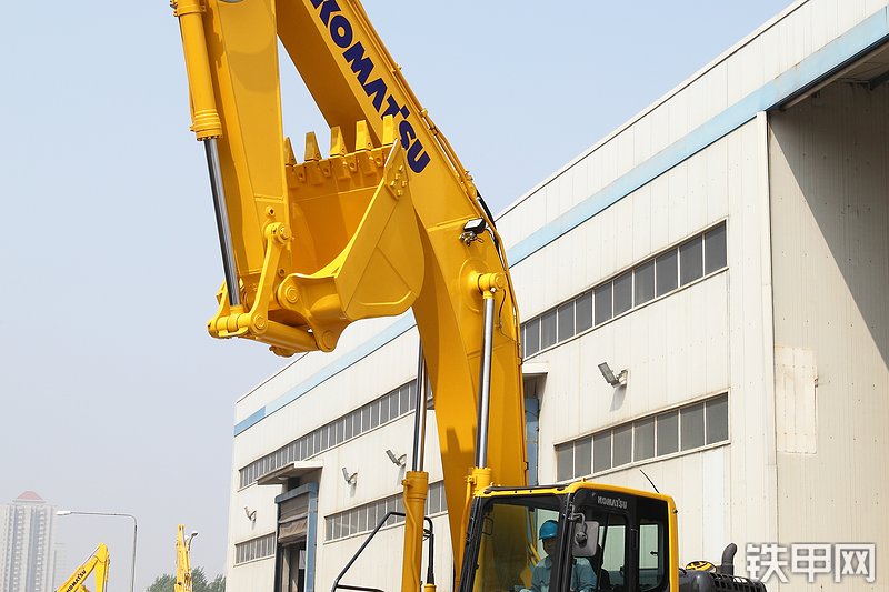 小松PC300-8M0(SE)挖掘机整机外观