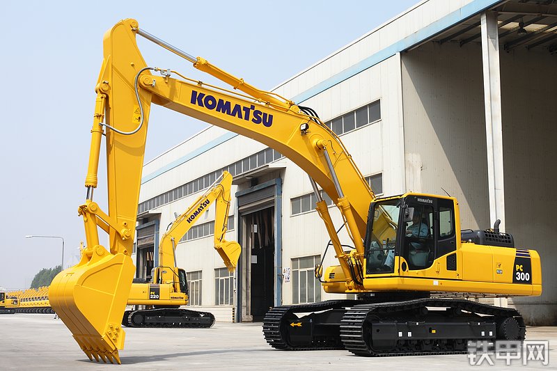 小松PC300-8M0(SE)挖掘机整机外观
