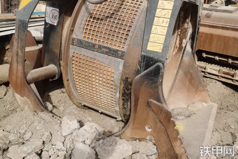 维森帝诺mbs18履带移动筛分站