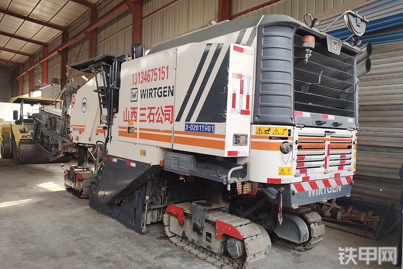 维特根W205铣刨机整机外观