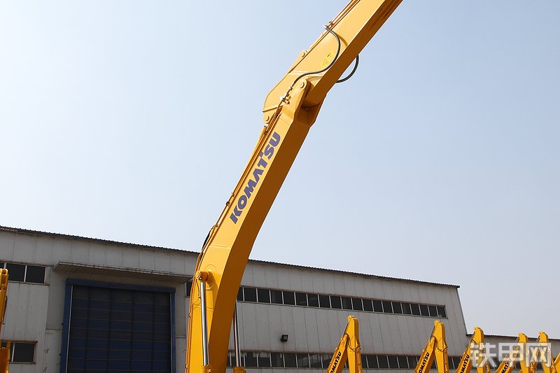 小松PC300-8M0高端循环机挖掘机整机外观