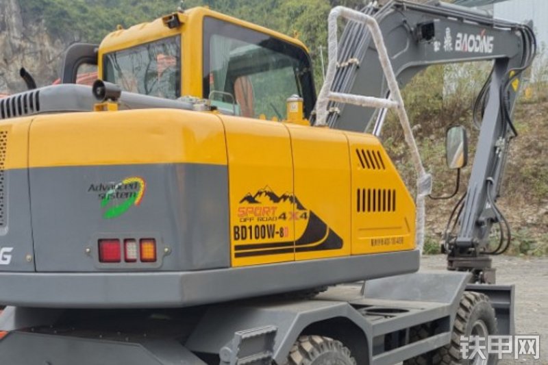 宝鼎机械BD100W-8D抓木机整机外观