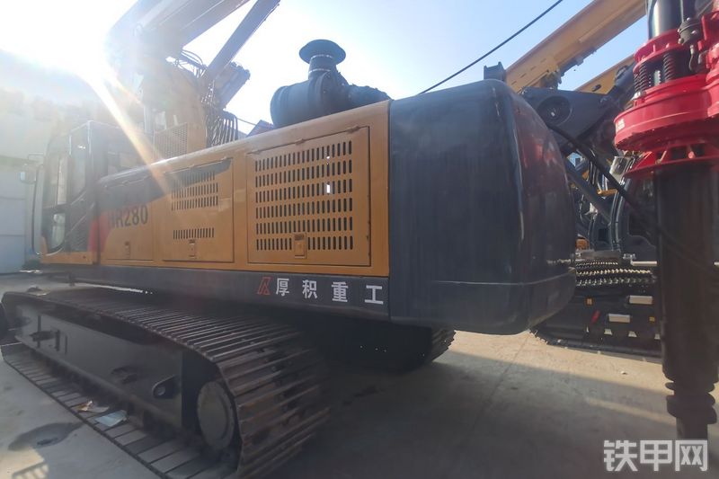 厚积重工hj280旋挖钻