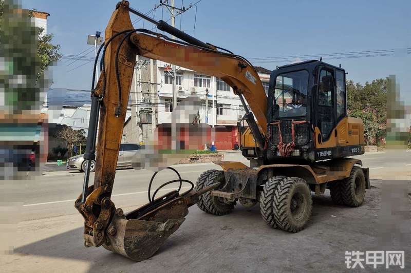 富亿w855x1轮式挖掘机