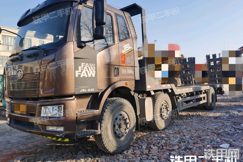 程力威clw平板运输车