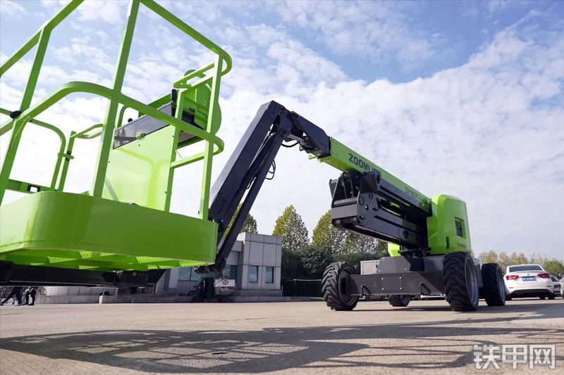 中联重科ZA18JERT-V电动高空作业机械整机外观