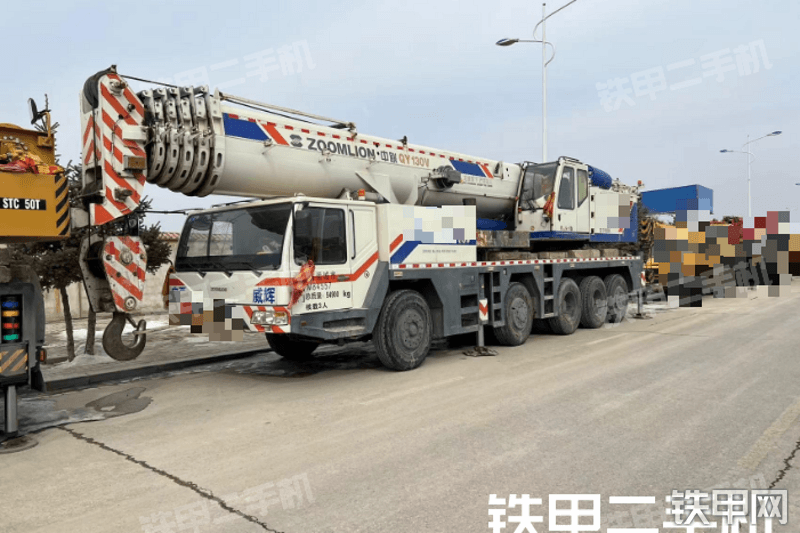 中联重科zlzk10汽车起重机