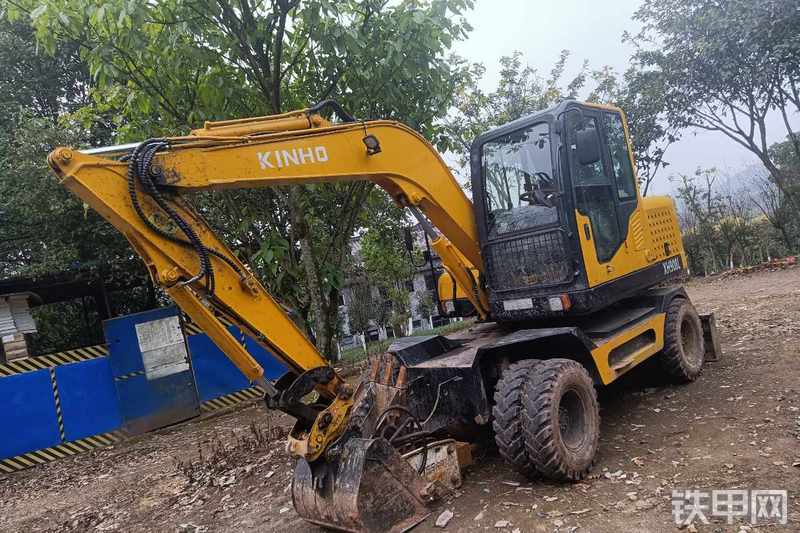 鑫豪XH908L挖掘机整机外观