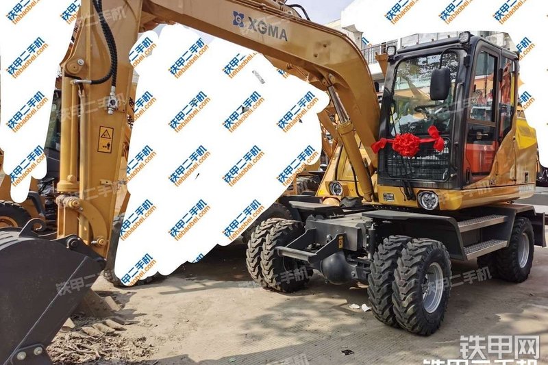 厦工XG8095W挖掘机整机外观