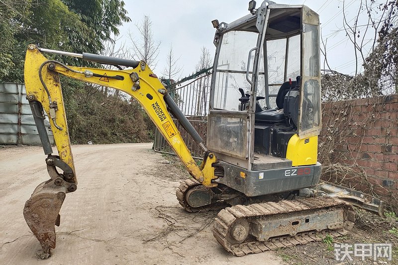 威克诺森EZ20CN挖掘机整机外观