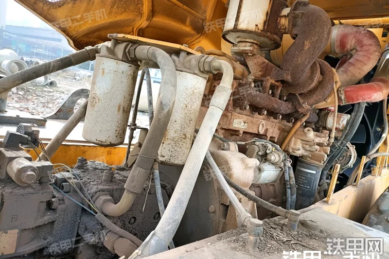 徐工XS262压路机局部