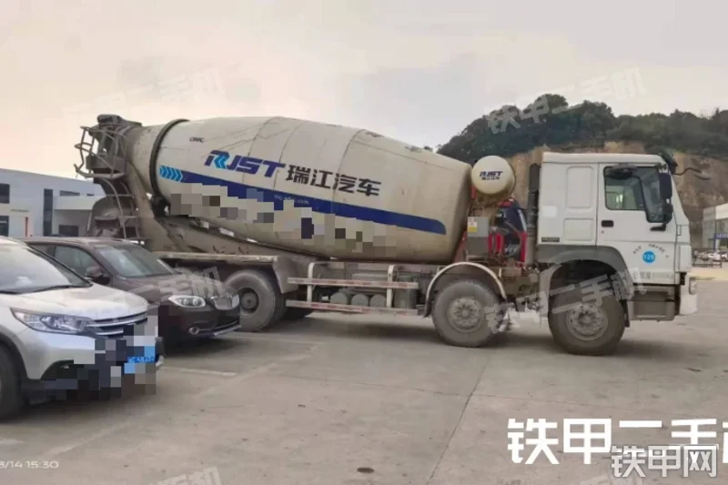 瑞江WL5310GJBZZ38搅拌运输车整机外观