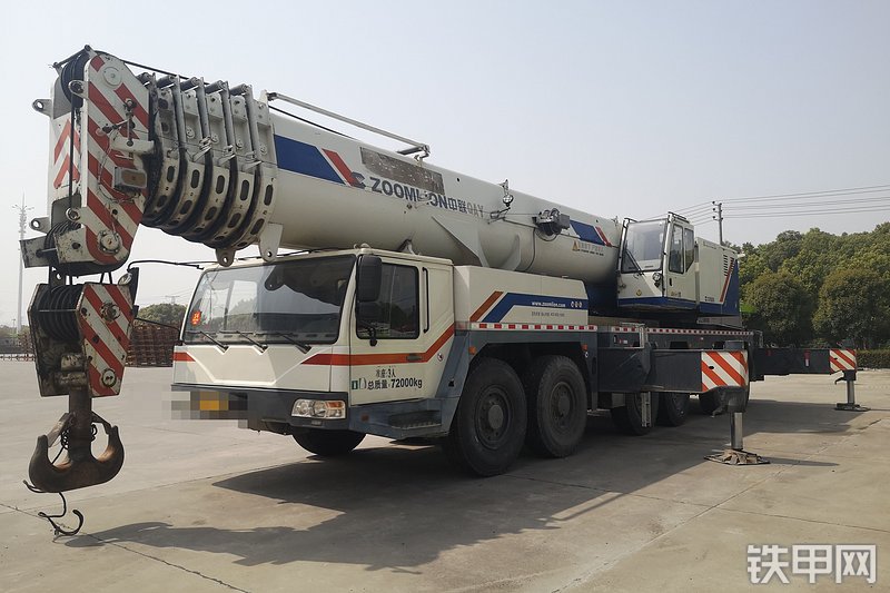 中联重科zlj5720jqay220汽车起重机