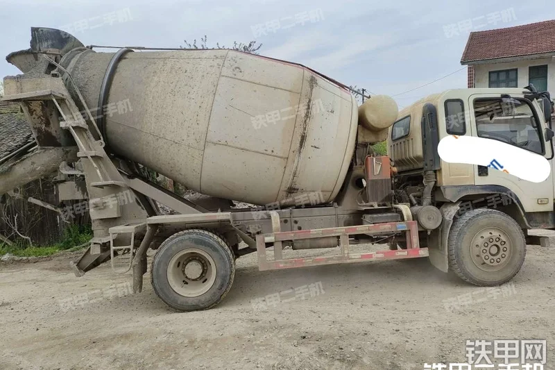 大运dy1搅拌运输车