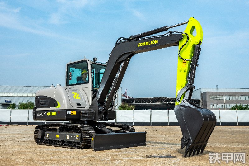 中联重科ZE60E-10挖掘机整机外观