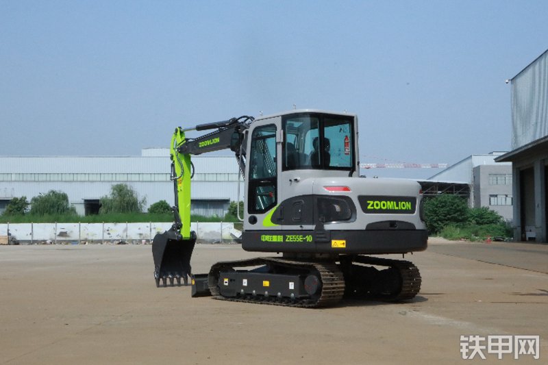 中联重科ZE55E-10挖掘机整机外观
