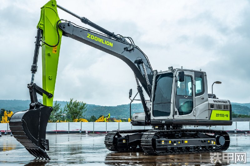 中联重科ZE155E-10挖掘机整机外观