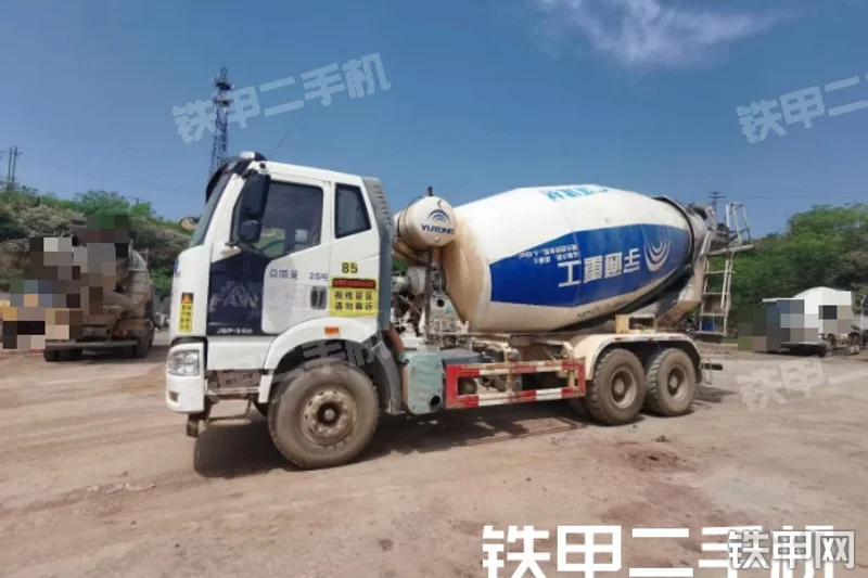 解放牌jfp1搅拌运输车