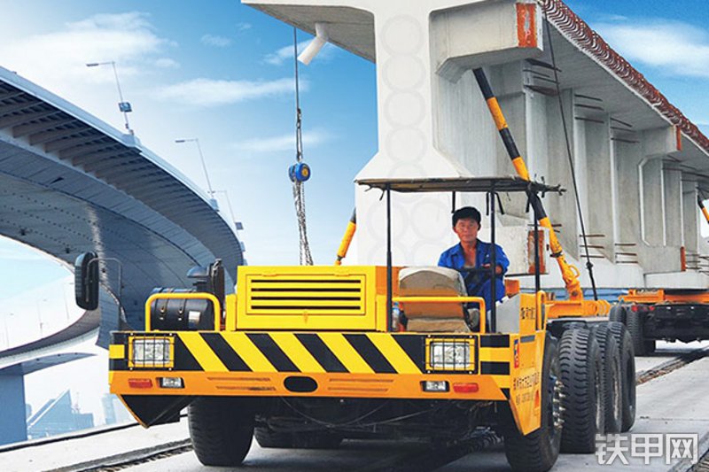 同力TLQ102（副车）非公路特种运输设备整机外观