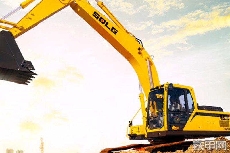 山东临工E6255F挖掘机整机外观