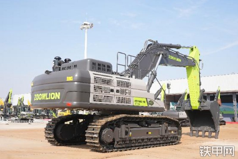 中联重科ZE730E-10挖掘机整机外观