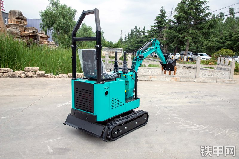 恒旺集团HW-10QQ挖掘机整机外观