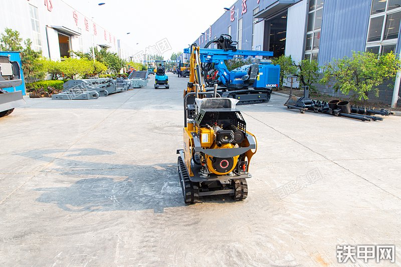 恒旺集团HW-08挖掘机整机外观