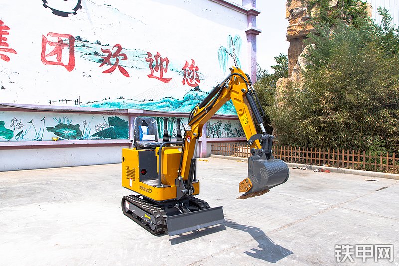 恒旺集团HW-09挖掘机整机外观