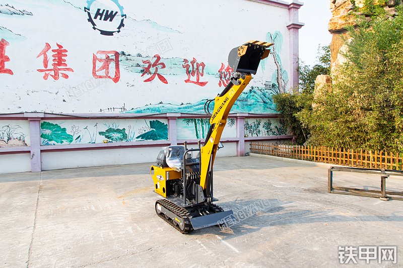 恒旺集团HW-08挖掘机整机外观