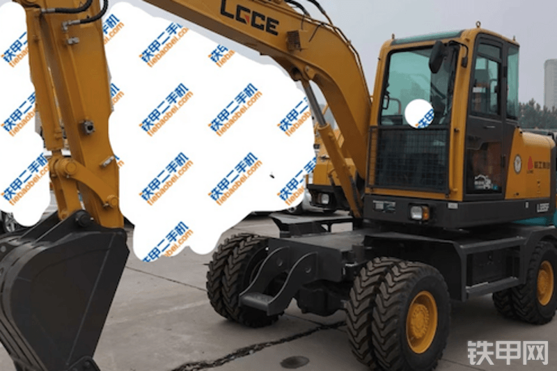 临工建机LG95F挖掘机整机外观