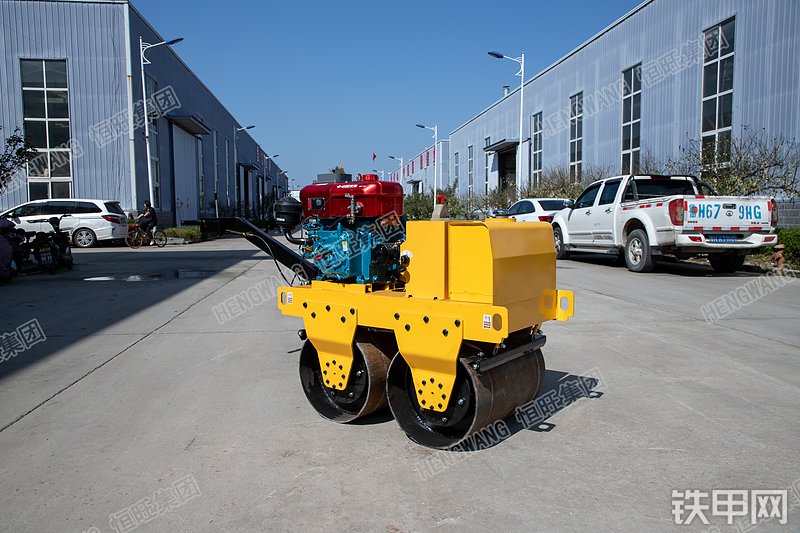 恒旺集团HW-S600压路机整机外观