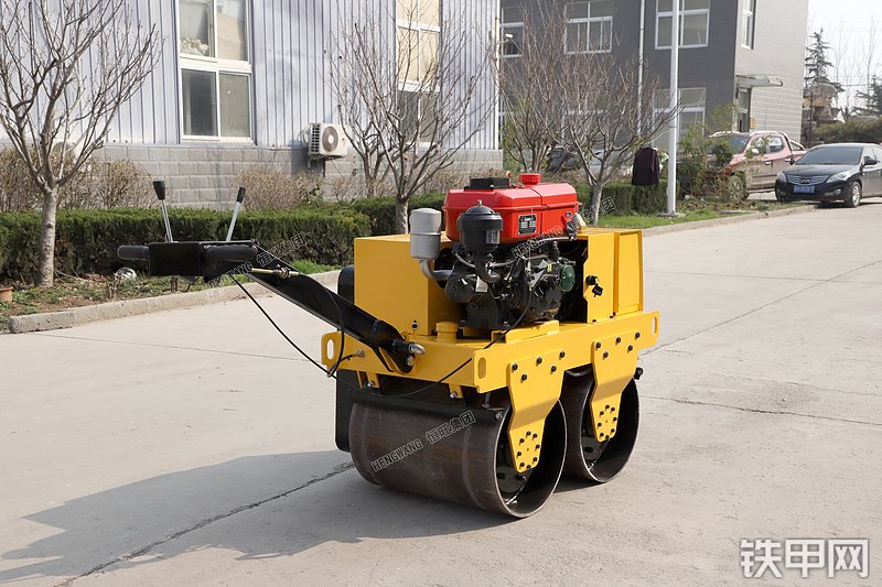 恒旺集团HW-S600压路机整机外观