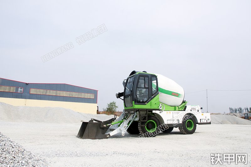 恒旺集团4方同步旋转搅拌运输车整机外观