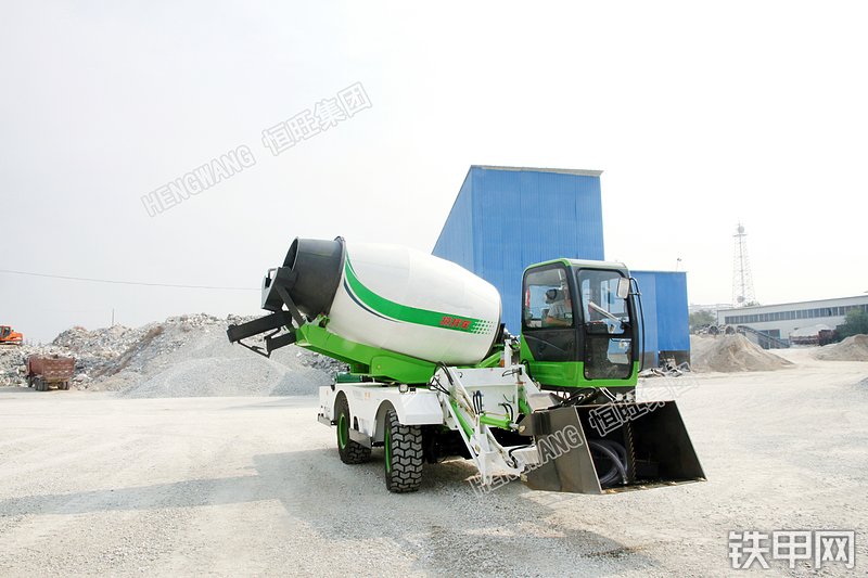 恒旺集团4方同步旋转搅拌运输车整机外观