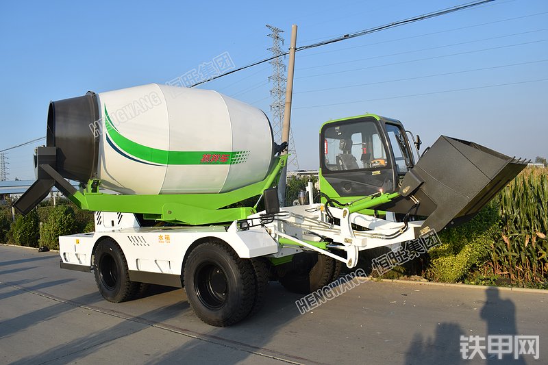 恒旺集团6.5方搅拌运输车整机外观