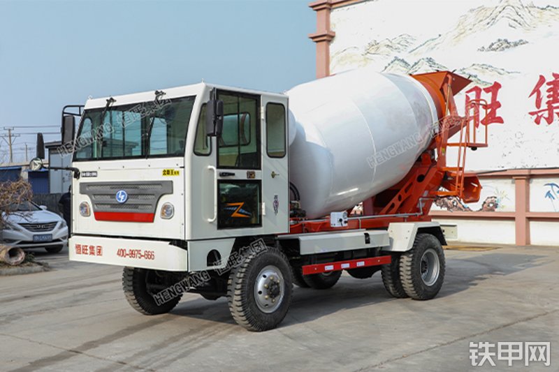 恒旺集团2.5立方米六轮搅拌运输车整机外观