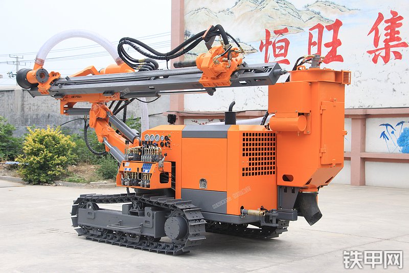 恒旺集团HW920-1潜孔钻机整机外观