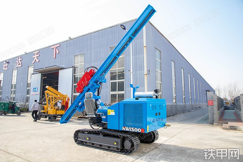 恒旺集团HWL500R打桩机整机外观
