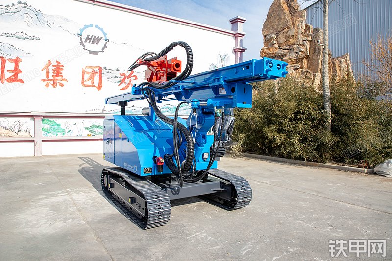 恒旺集团HWL500R打桩机整机外观