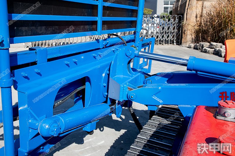 恒旺集团3.5m锚固钻机局部