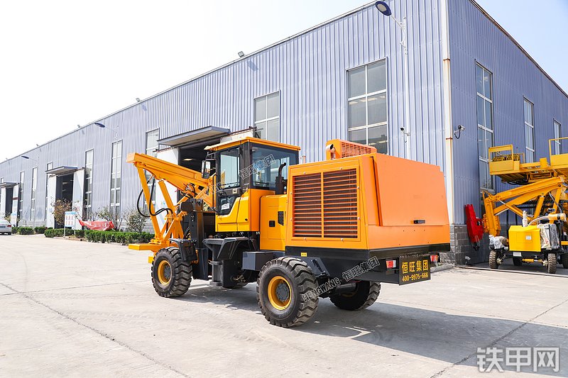 恒旺集团HW930ZQ（10-8空压机) 装载打桩机整机外观