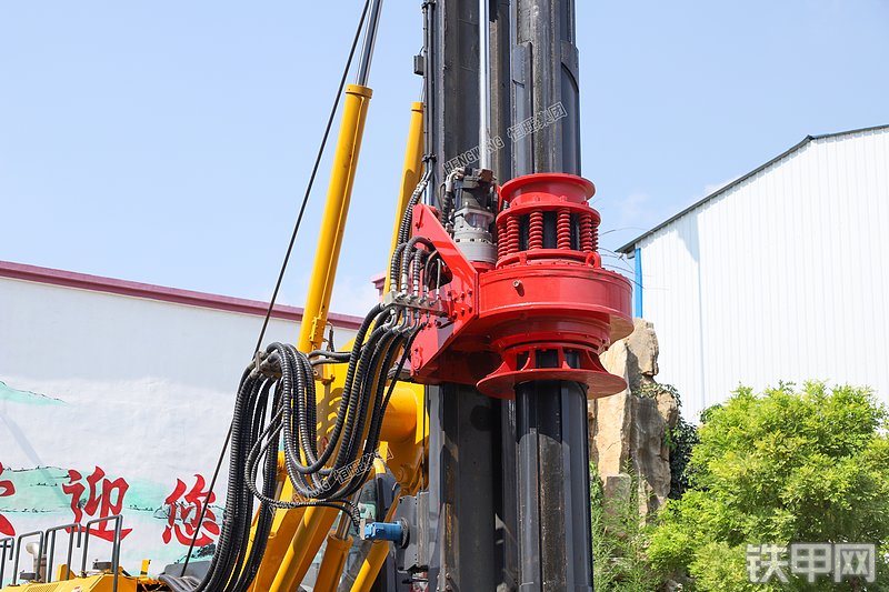 恒旺集团HWR200机锁杆旋挖钻局部