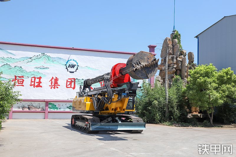 恒旺集团HWR200机锁杆旋挖钻整机外观